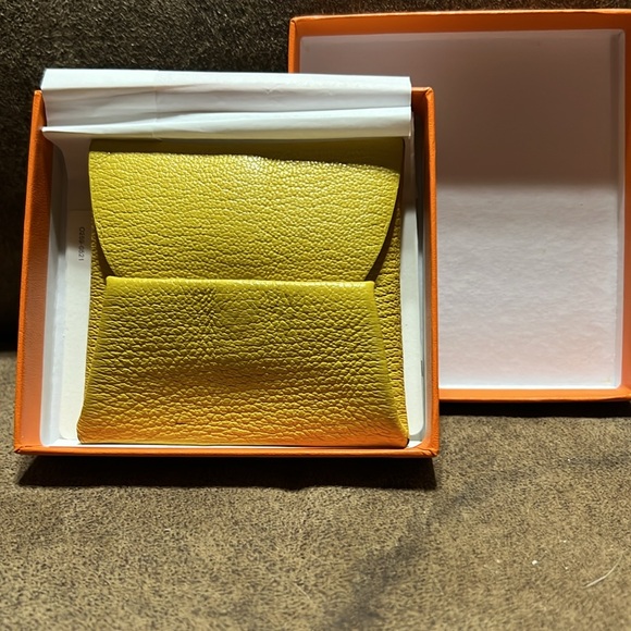 Hermès 2019 Bastia Coin Pouch, Authentic, Pre-loved - Picture 2 of 6